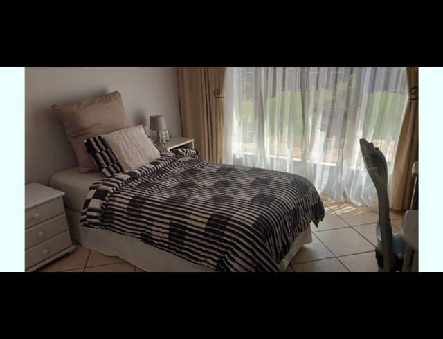 3 BEDROOM TOWNHOUSE FOR SALE IN BIRCHLEIGH